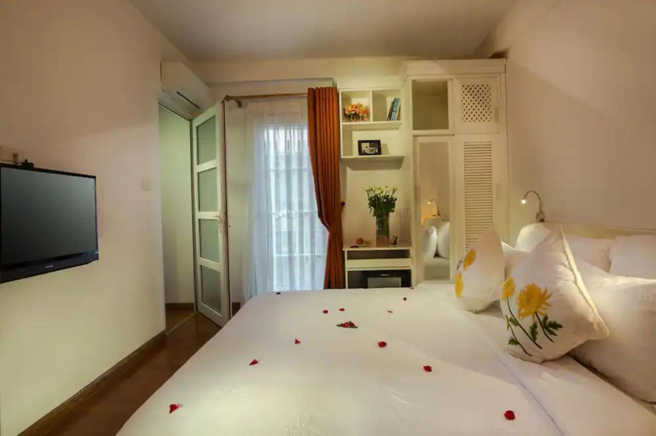 Free Airport Service Deals W Singita Classy Boutique Hotel & Travel Hanoi Esterno foto