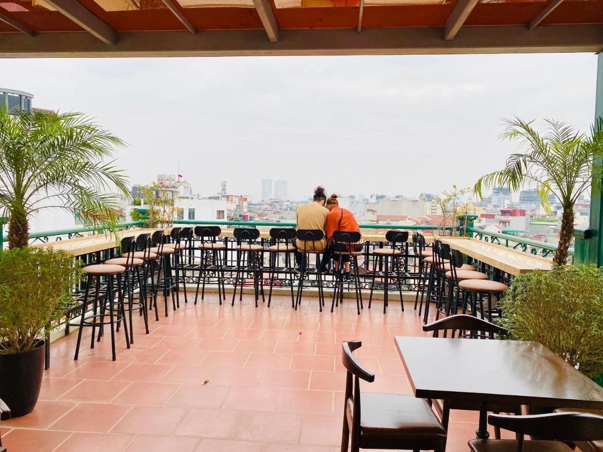 Free Airport Service Deals W Singita Classy Boutique Hotel & Travel Hanoi Esterno foto