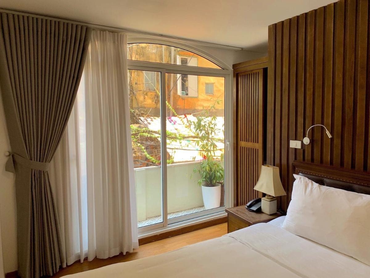 Free Airport Service Deals W Singita Classy Boutique Hotel & Travel Hanoi Esterno foto