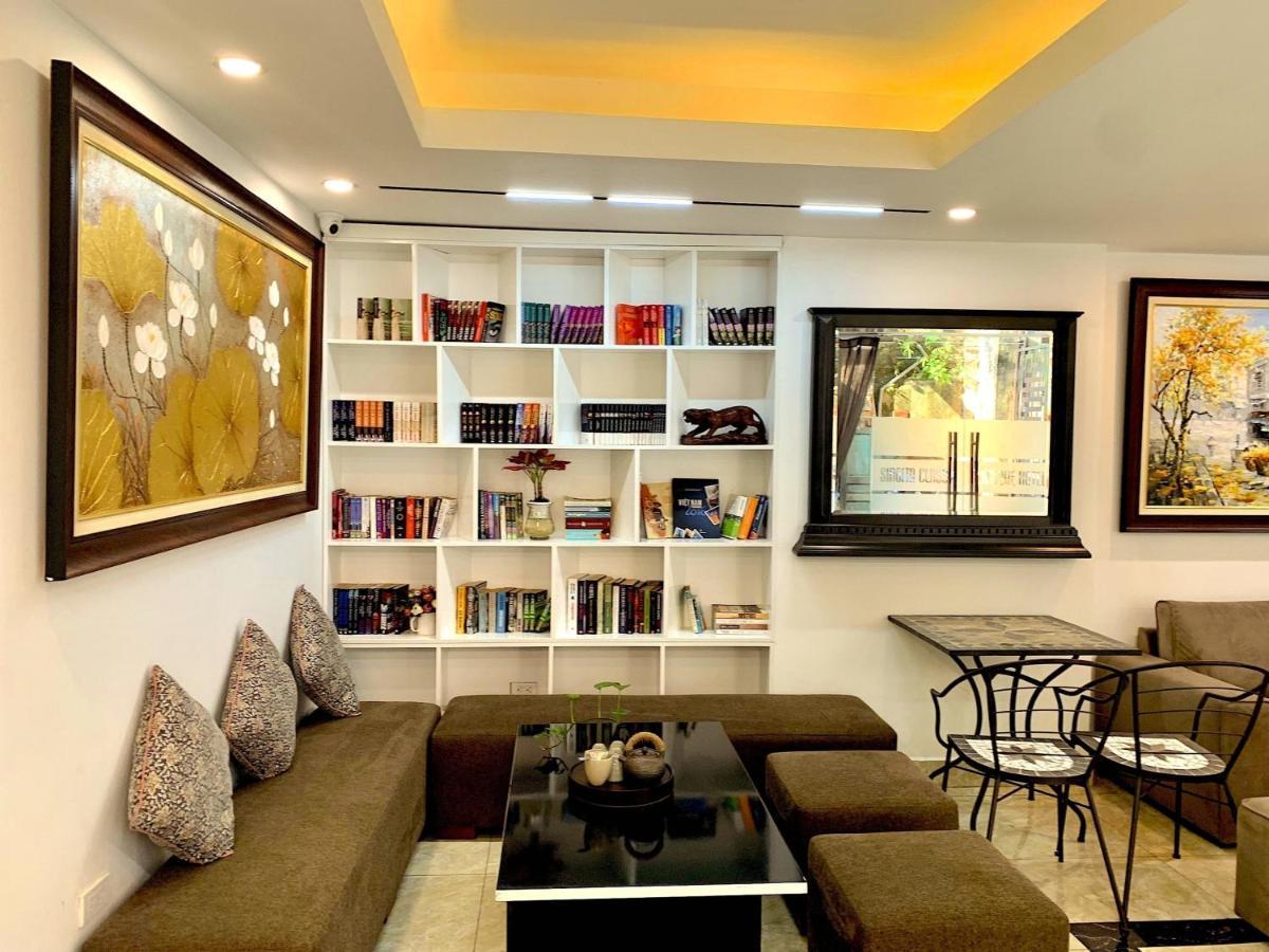 Free Airport Service Deals W Singita Classy Boutique Hotel & Travel Hanoi Esterno foto