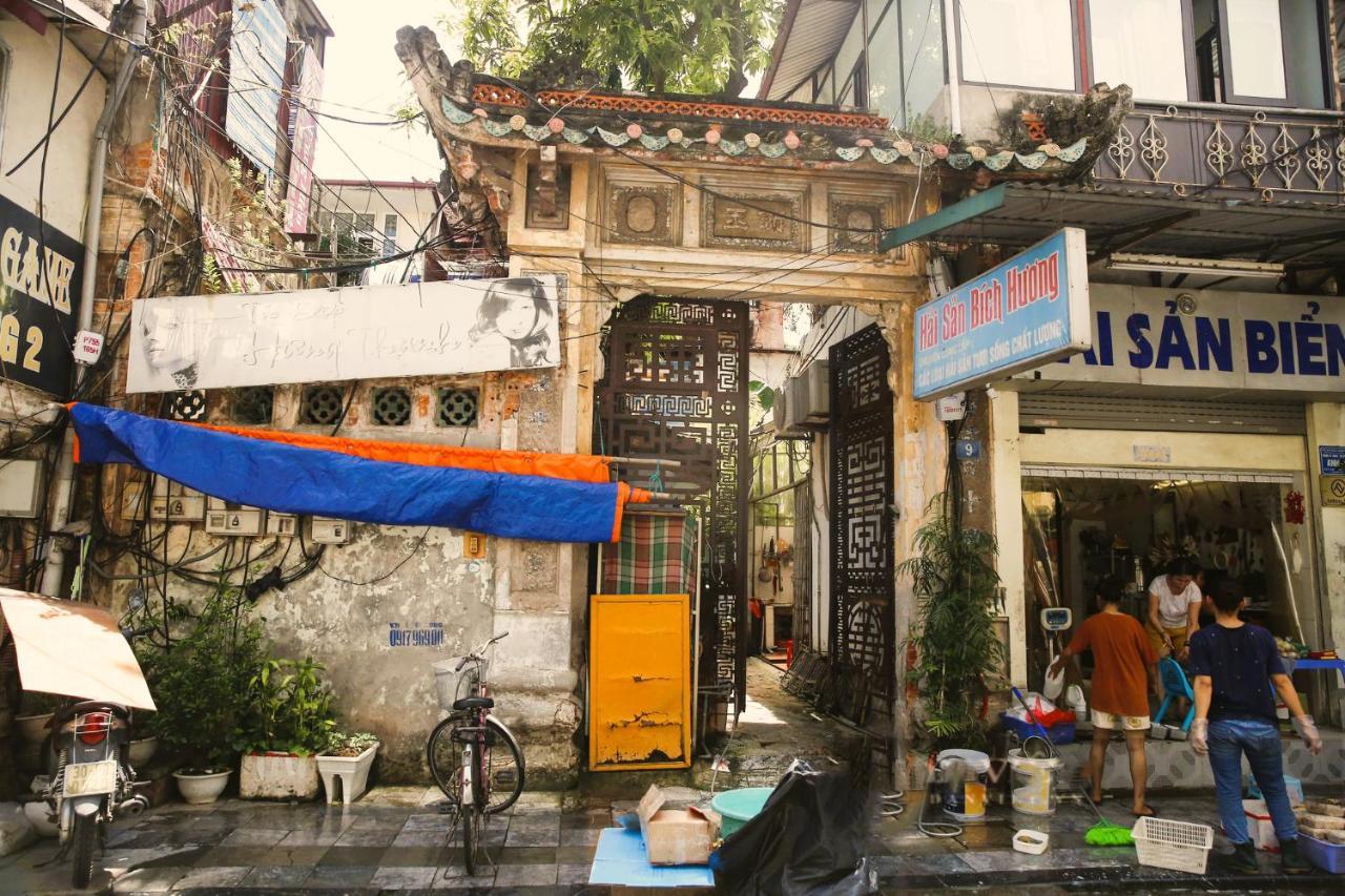 Free Airport Service Deals W Singita Classy Boutique Hotel & Travel Hanoi Esterno foto